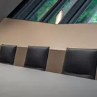 Fjellstoler på rekke i et møterom Fora Form