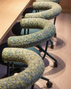Bud chairs at Po Mo museum in Trondheim Fora Form web