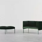 Senso sofa som toseter og pall i velur Fora Form