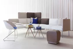 Senso modulsofa sammen med Popcorn stol Misto puffer og Cup bord Fora Form