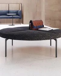 Senso pall med en Senso Frame sofa i bakgrunnen fra Fora Form