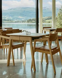 Fora Form Knekk furniture in Elva restaurant
