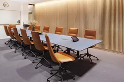 Konferanserom med Fjell stoler og Kvart bord Fora Form
