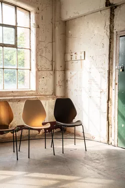 City chairs in leather veneer and plastic at Material matters Fora Form