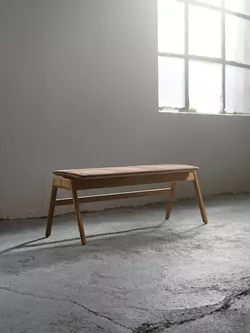 Knekk Bench with fixed cushion in leather from Fora Form