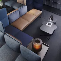 Senso sofasystem i ulike tekstiler med bord og base i eik Root bord Fora Form