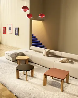 Bast table and UP sofa lowres