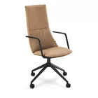 Fjell 4er kryss med hjul høy rygg og armlen Fora Form