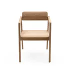 Knekk chair in oak with armrest from Fora Form