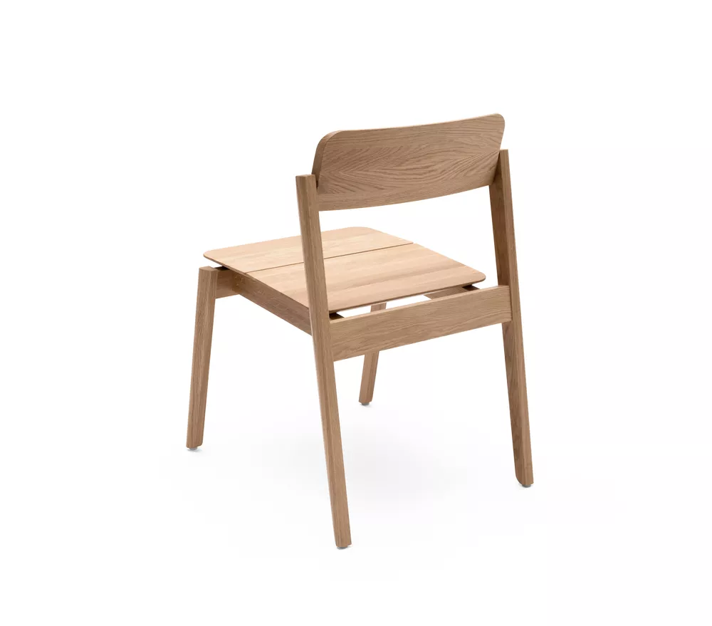 Knekk chair in solid oak Fora Form