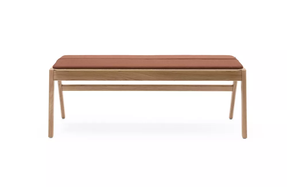 Knekk bench with fixed cushion Fora Form