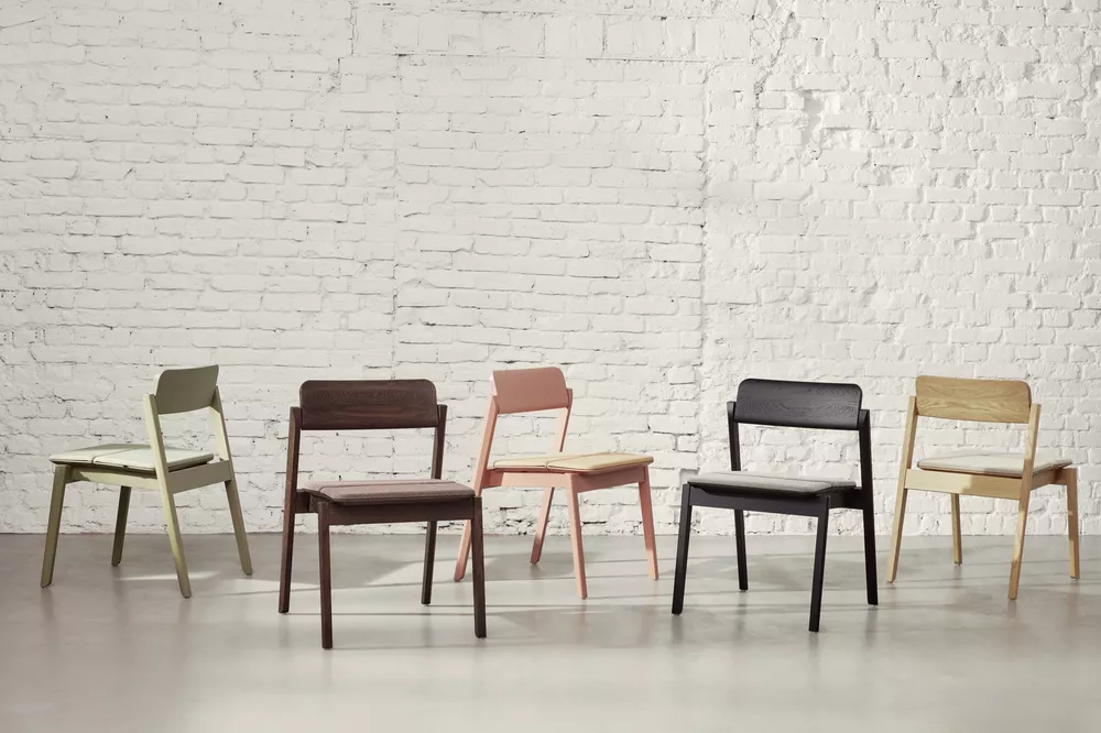 Knekk the identity collection chairs with seat cushion