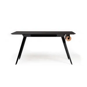 Knekk table paper roll