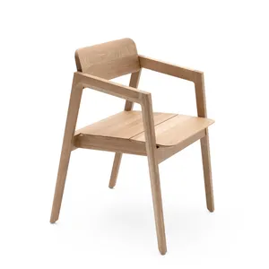 Knekk armchair natural oak